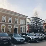 Pri Radnici Apartment *