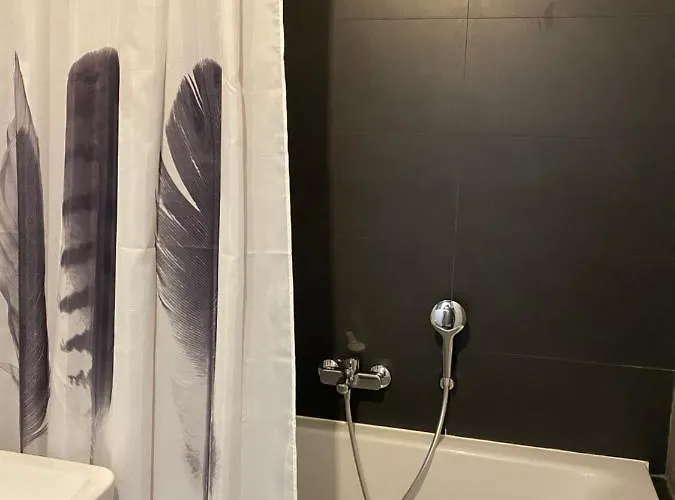 Pri Radnici كَشّا